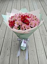 Букет цветов из:  Альстромерии в Ягунино