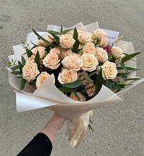 Букет Кремовые розы Латте в Ягунино