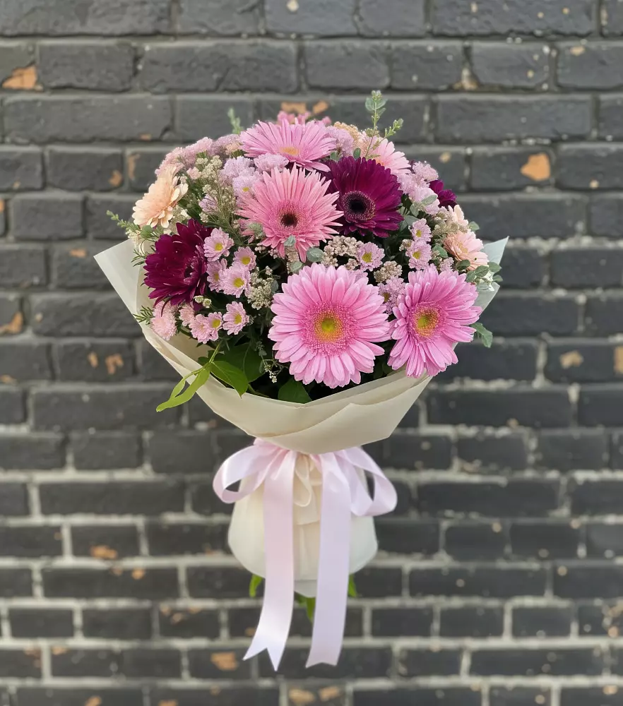 Букет цветов из: Герберы и Хризантемы в Ягунино