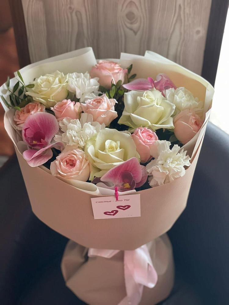 Букет цветов из: Орхидеи, Розы и Гвоздики в Ягунино