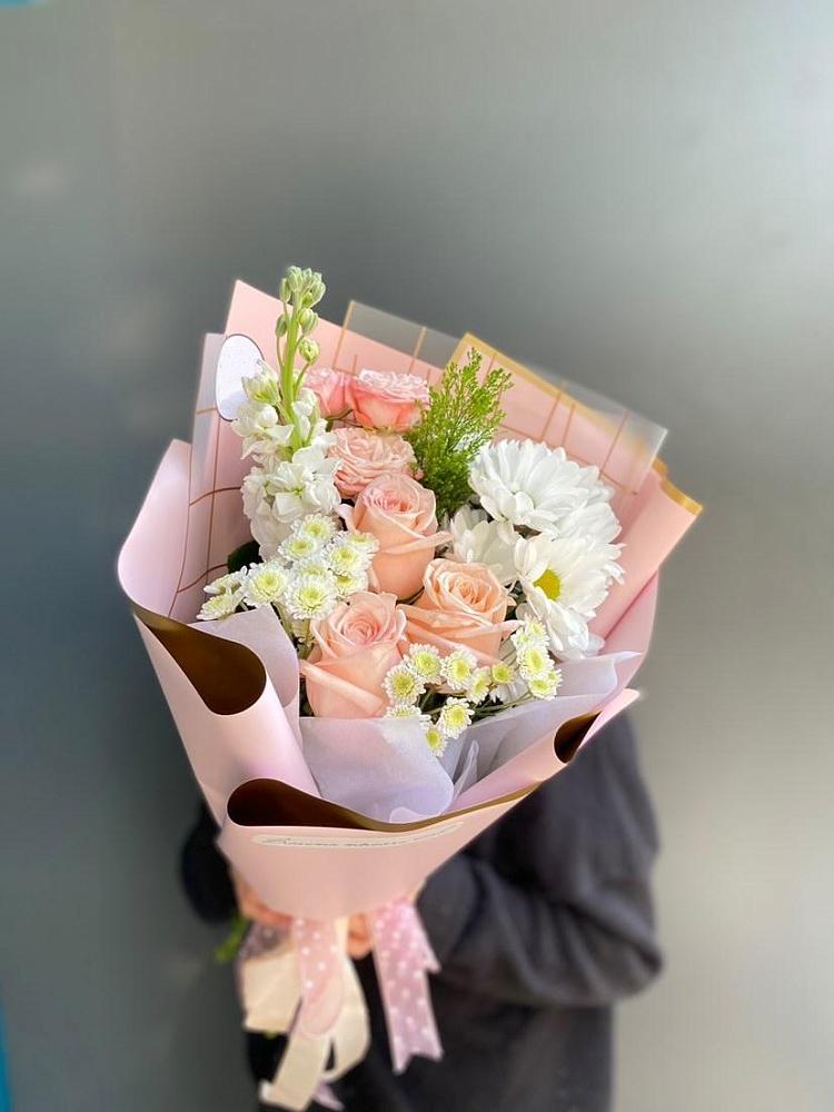 Букет цветов из: Хризантемы и Розы в Ягунино