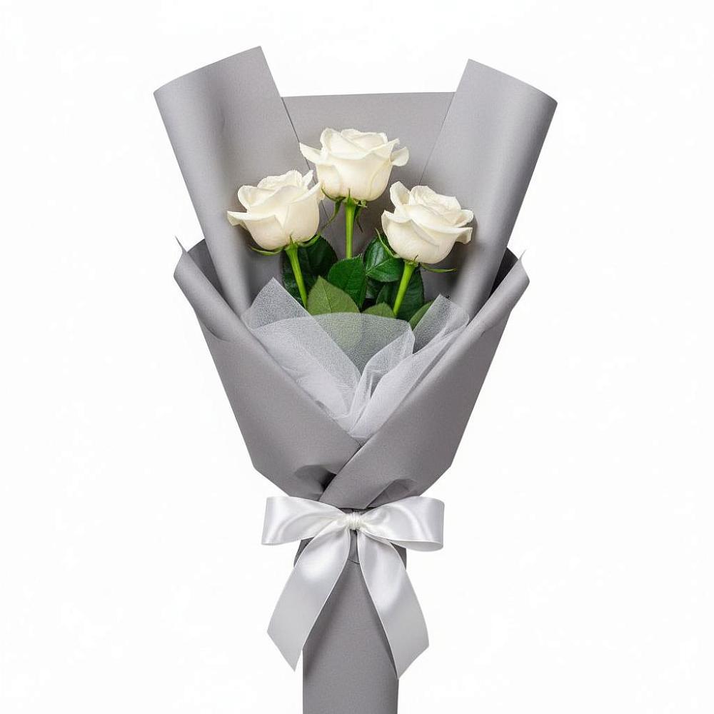 Букет 3 белые розы в Ягунино