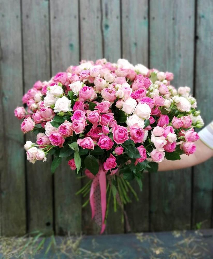 Букет Розовые кустовые розы Натали и Лав Лидия в Ягунино